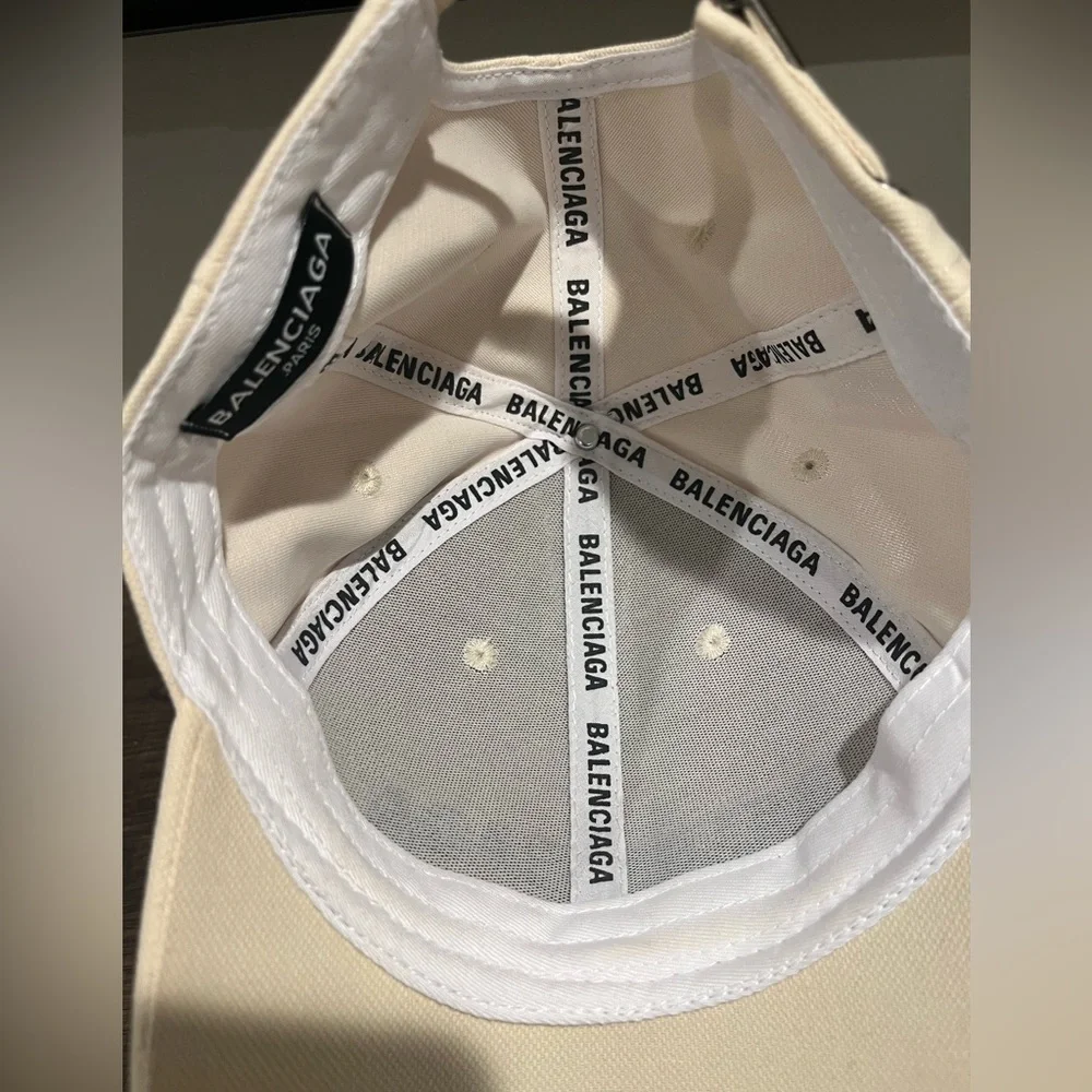 Designer Off-White Logo Cap front tear design beige - Picture 2 of 3